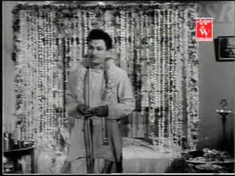 Saaku MagaLu - Naanu AndhaLaade - P.Susheela