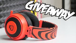 Video thumbnail for 👊 PEWDIEPIE Gaming Headset Unboxing by Unbox Junkie