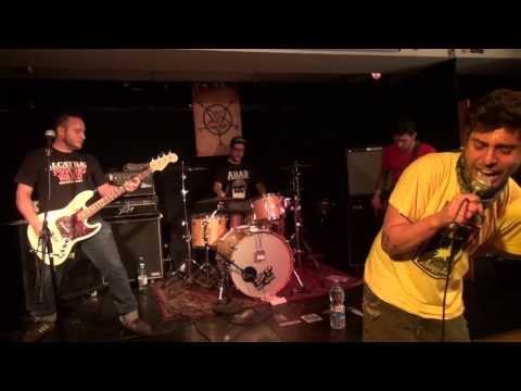 DIRTY SANCHEZ- 50 Seconds (Casal de joves de Roquetes 27-10-13)