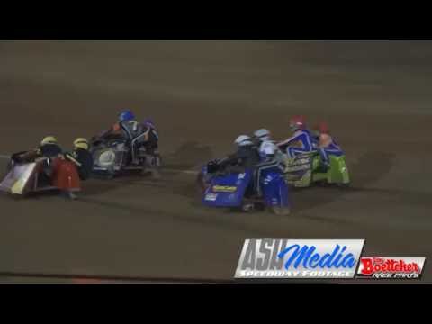 Sidecars: Barth/OIiver Crash - Carina Speedway