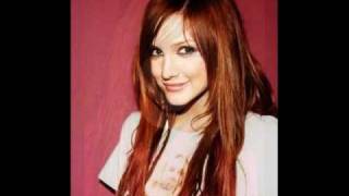 Ashlee Simpson - Love Me For Me