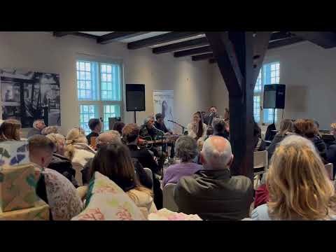 Jody Kailola Band tijdens Gluren bij de Buren in de Katoendrukkerij in Amersfoort op 5 februari 2023