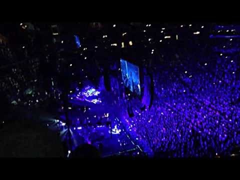 Pearl Jam - Better Man - Live at the Barclays Center in Brooklyn, NY  (10/19/13)