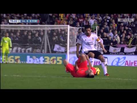 Valencia vs Barcelona 0-1 11/30/2014 Extended Highlights.