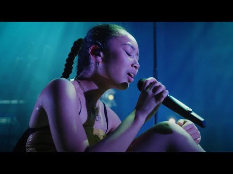 Griff - Pillow In My Arms (Live from Roundhouse)