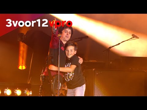 Green Day brings 11 year old-fan out on stage