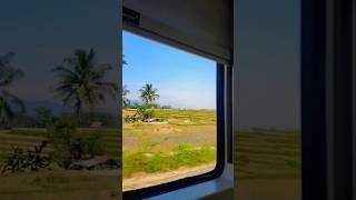 Download lagu KEINDAHAN PEMANDANGAN ALAM DI DALAM KERETA API #kaargoparahyangan #short mp3