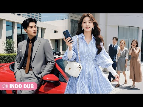 Gadis ikut pertemuan kelas tapi diremehkan teman-Tak diduga pria temani CEO terkuasa buat semua diam