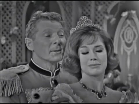 The Danny Kaye Show 1963 | S1 E14 | Starring Mary Tyler Moore  (Guest Starring Nat King Cole)