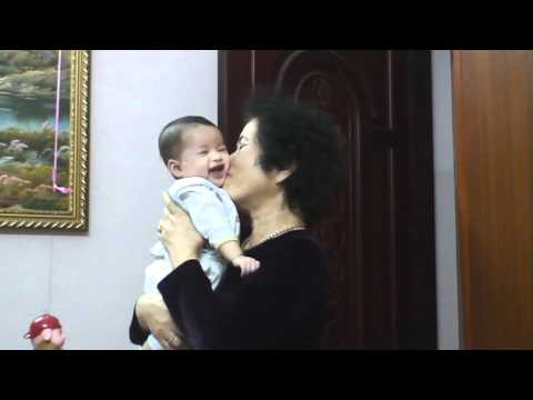 B - M2U00083 -2008 03 08 -ba noi thom ma Suri.MPG