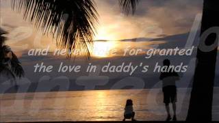 Daddy&#39;s Hands-Dunn Holly