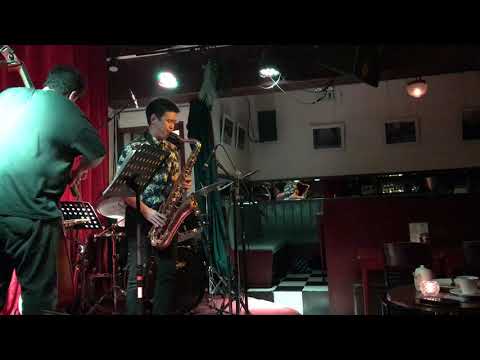 Find Your Pose — Kevin Sun Trio at Modernista (May 2019)