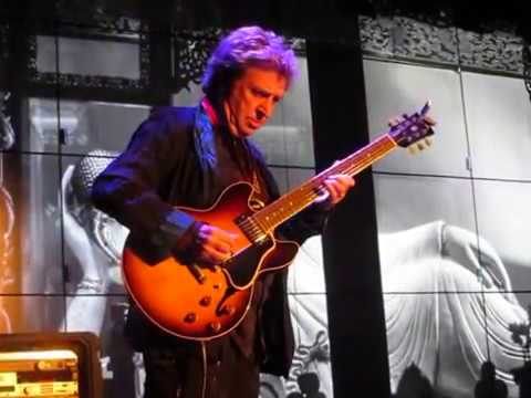 Andy Summers  3-17