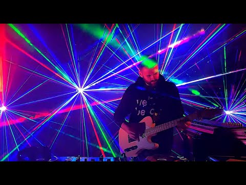 Gareth Emery - Elise (Official Live Video)