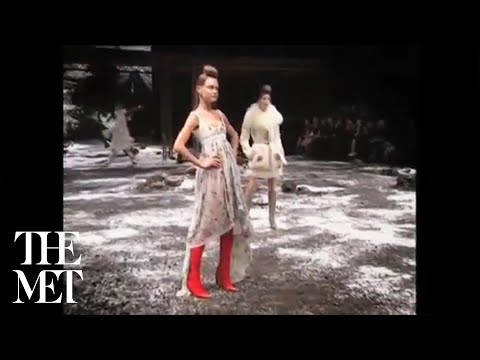Alexander McQueen: Savage Beauty