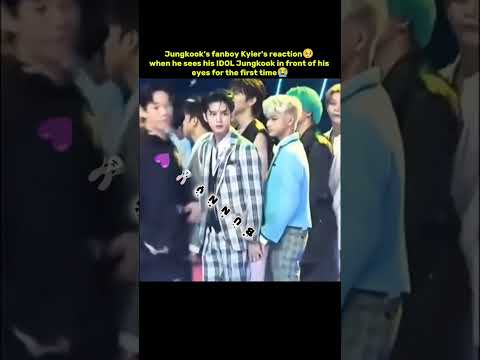 Jungkook's fanboy Kyier's reaction🥺 when he sees his IDOL in front of his eyes for the first time😭
