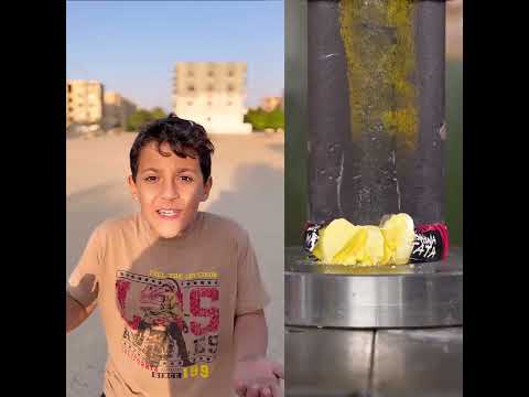 موهبه عايز يضرب عمر!😳