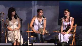 ViruFolk 2010 - Anu, Triinu ja Tuuli Taul