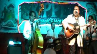 Big Sandy & His Fly-Rite Boys, Hip Shakin' Mama, live rockabilly at Skippers Smokehouse