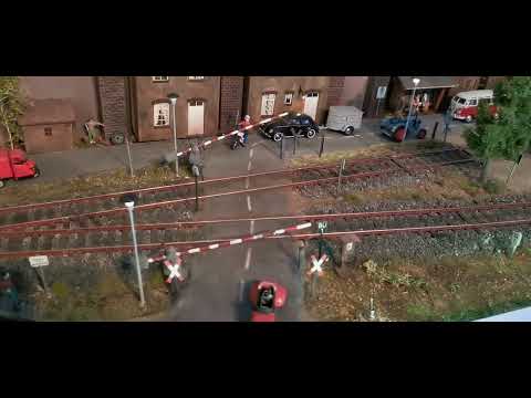 Spur 0 Bahnübergang Digitaler Schranken-Antrieb