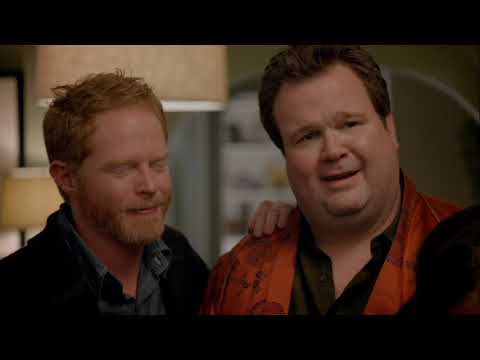 Modern Family : Pilot, Lily's Welcome | STS