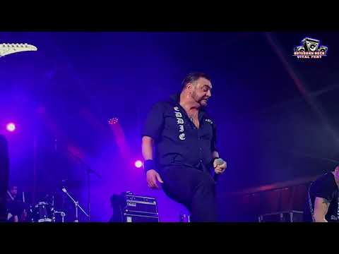 THE CARBURETORS -  Rock N Roll Forever live -           OSTEGUNA ROCK VITAL FEST