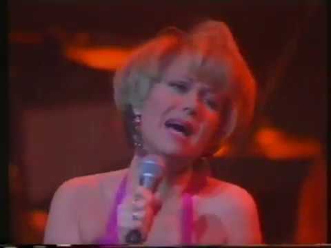 Elaine Paige - Another Suitcase in Another Hall (live)