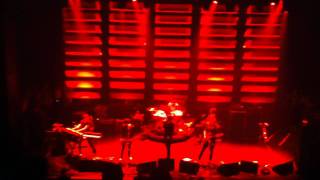 Queens Of The Stone Age - Song For The Dead w/Mark Lanegan