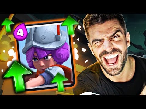 TESTEI A NOVA MOSQUETEIRA NO CLASH ROYALE!