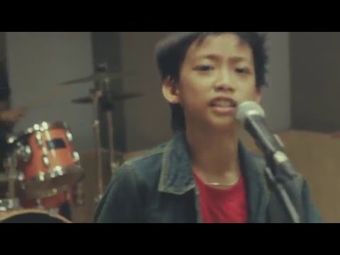 Satria The Monster - Tidur Melulu (Official Video)