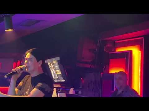 UĞUR BELENK SEN AFFETSEN,BEN AFFETMEM #bergen #uğurbelenk#muzik #sahne #gecehayati