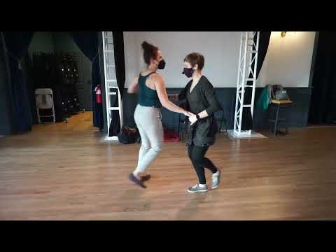 Gliding, swingouts, 6 vs 8 count tuck turns, twists – Week 1 Intermediate Lindy Hop