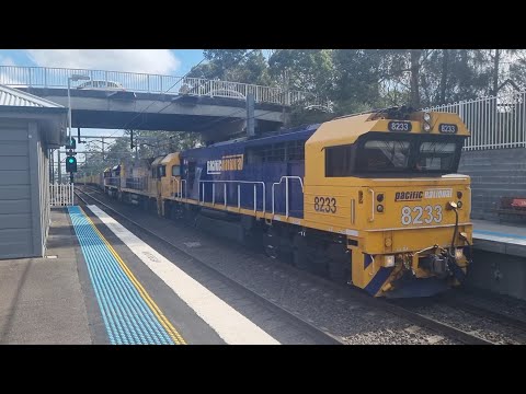 10/10/23 1435 passing Thornleigh