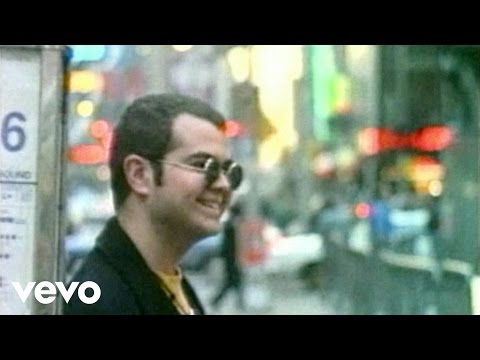 Aleks Syntek - Más Fuerte de lo que Pensaba