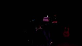 Mala señal. (Charly García). La Hernia de Sisífo.