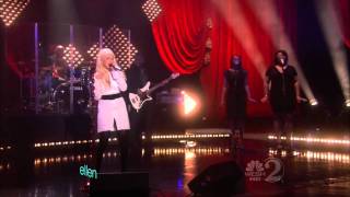 Christina Aguilera - Something&#39;s Got a Hold on Me (Live on Ellen) - HD