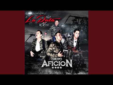 Sigo al Mando (En Vivo)