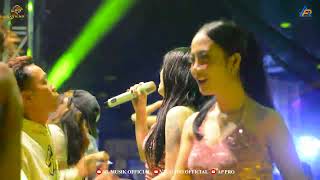 Download lagu TAJAMNYA KARANG - SINKAXUN - BLMUSIK LIVE IN TERMINAL CIBOLEGER mp3