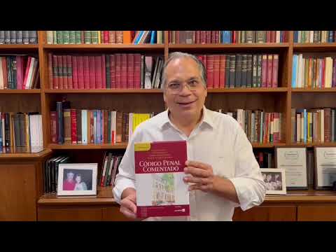 “Código Penal Comentado”: Leitura, estudo e consulta obrigatórias.@robertodelmantojr