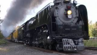 preview picture of video '(HD) UP 844 Steam meets UP 4189 Diesel'