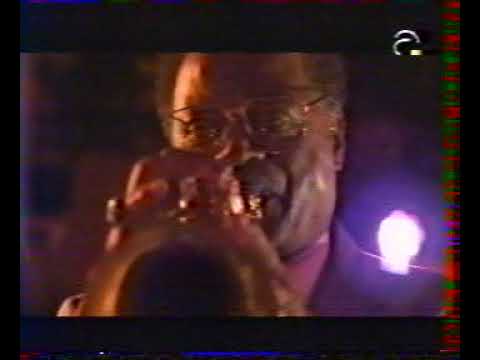 Quincy Jones conducts the Count Basie Orchestra feat. Clark Terry