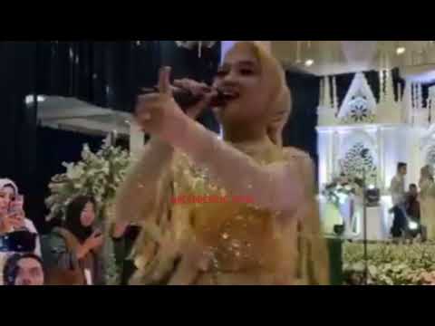 Anisa Rahma Di Pernikahan Yeni Inka & Khrisna Shakti Di Cepu Jawa Tengah Indonesia 26 Oktober 2022