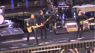 Bruce Springsteen - Badlands - Madison Square Garden - 4-9-12.mpg