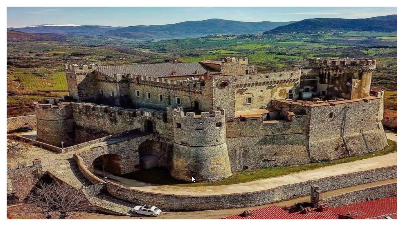 DECLÍNIO DO IMPÉRIO CAROLÍNGEO E A CONSOLIDAÇÃO DO FEUDALISMO