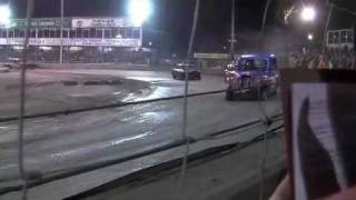 preview picture of video 'ARLINGTON GALA NIGHT NATIONAL BANGERS HEAT 1 -6TH NOV 2010'