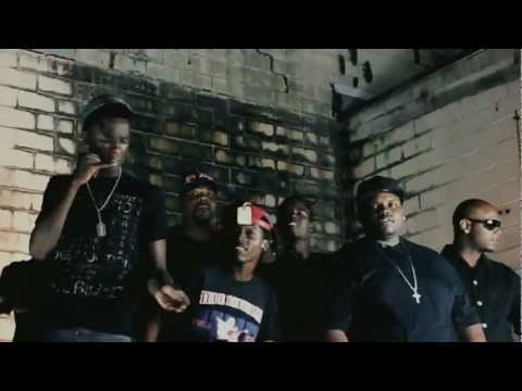 Young Thug ( Roc Crew ) Feat. Teezie Dolla ( B.F.P.L ) - Achieve Official Video