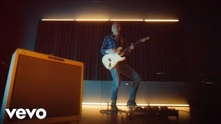 Está Bien Lyrics English Translation