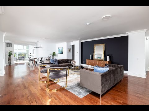 PH3 - 409 Bloor St. E, Toronto | Open House