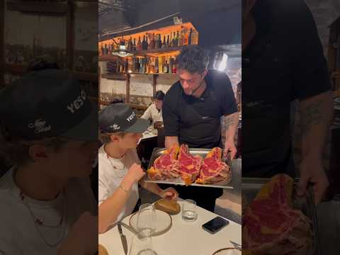 Trying what people say is the best steakhouse in Spain, ranked #7 in the world! 📍Casa Julián