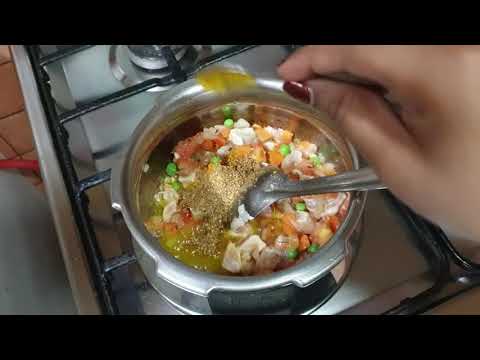 Chicken Khichdi for babies # Very healthy and tasty # Indian NRI Twin Mother Video